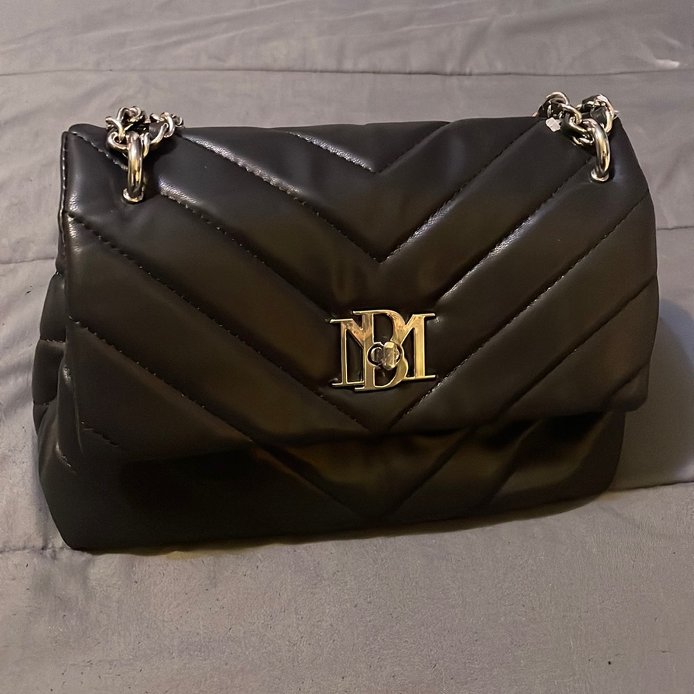 Badgley Mischka black messenger bag